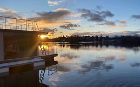Waidlerland Hausboot 1